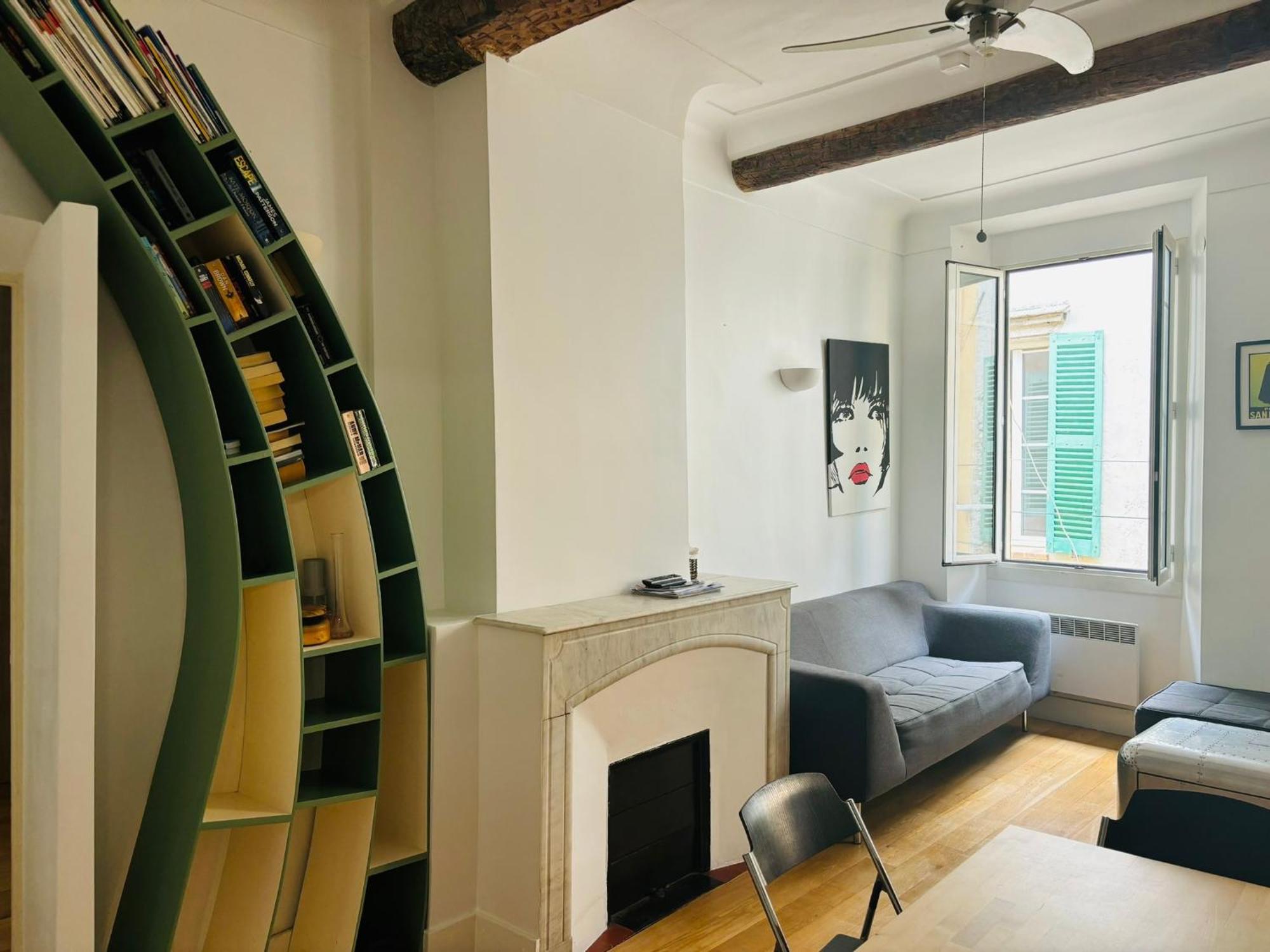 2 Bedroom Funky Apartment In The Heart Of The Old Town Of Antibes Buitenkant foto